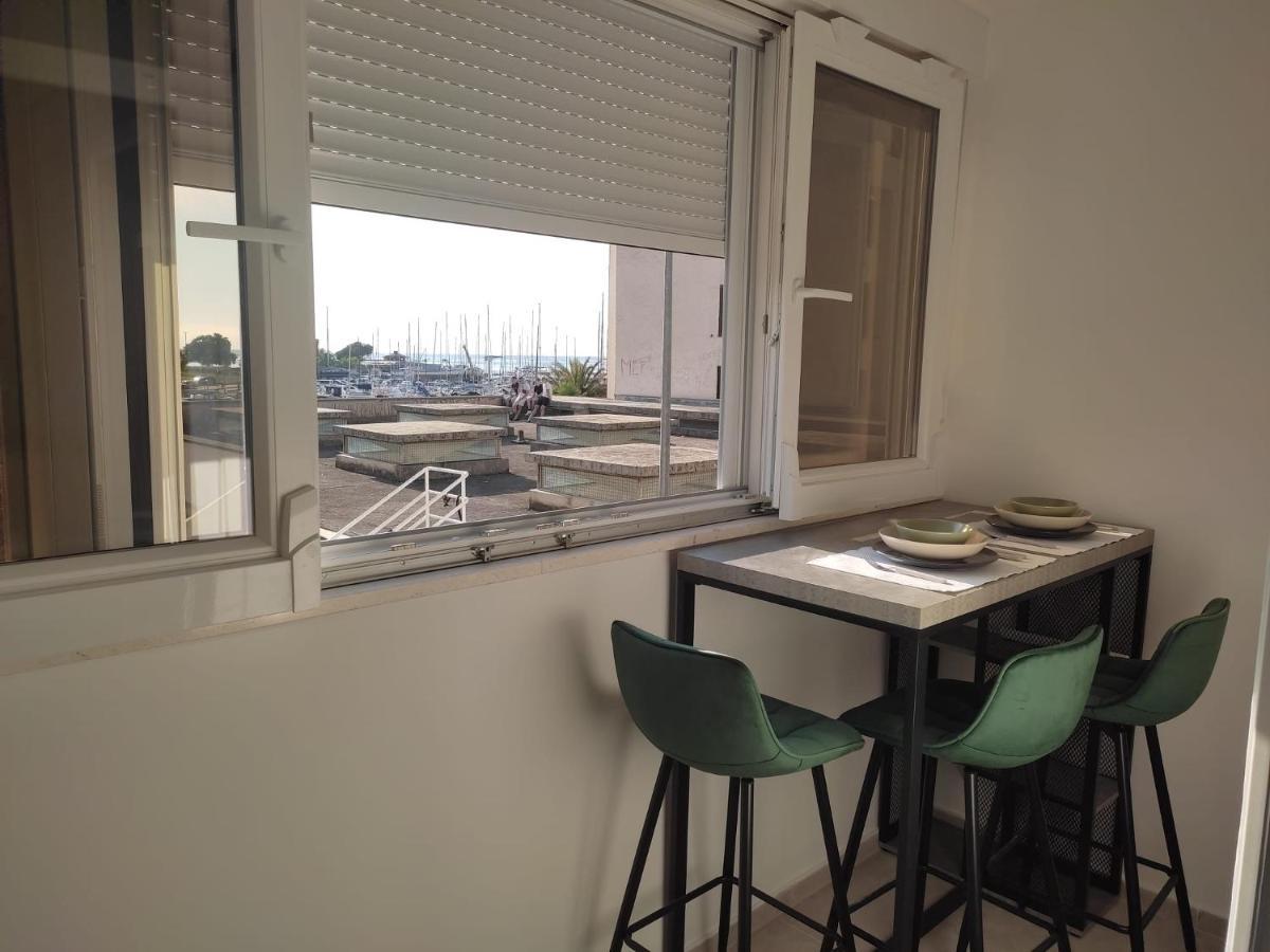 Studio Apartman Irma Cervar Porec Bagian luar foto