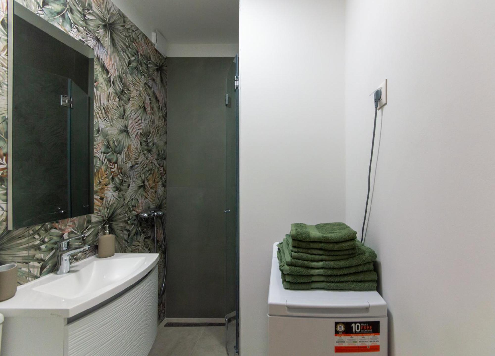 Studio Apartman Irma Cervar Porec Bagian luar foto